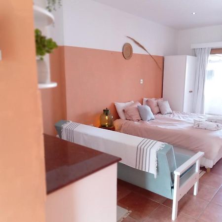 פרוטאראס Blue Peter Apartments מראה חיצוני תמונה