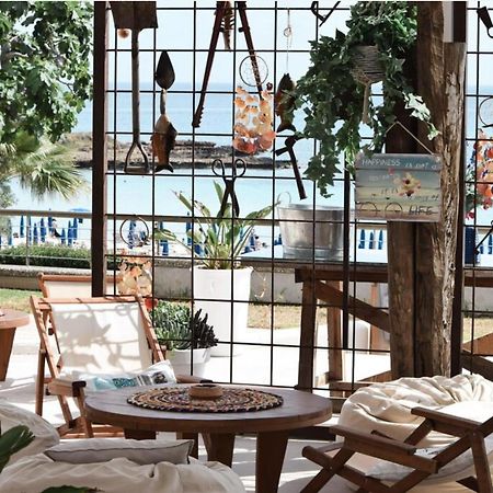פרוטאראס Blue Peter Apartments מראה חיצוני תמונה