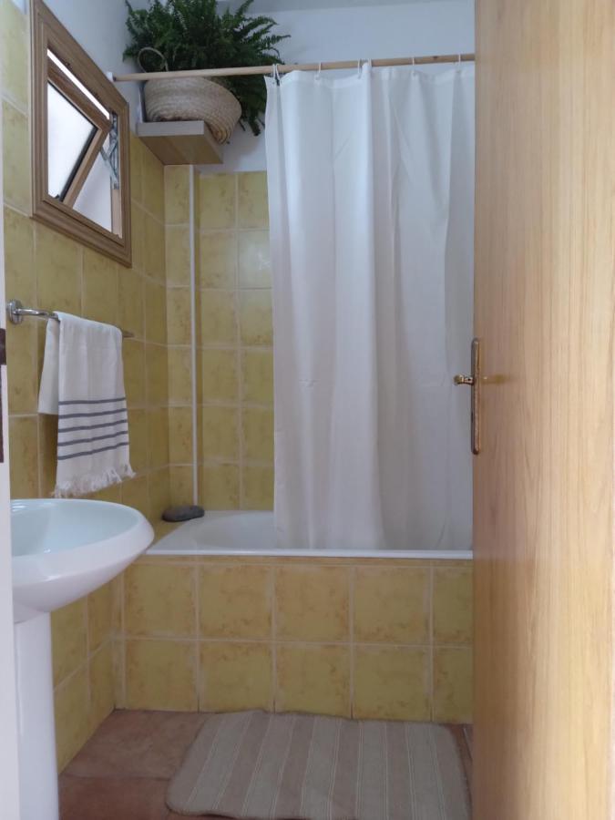 פרוטאראס Blue Peter Apartments מראה חיצוני תמונה